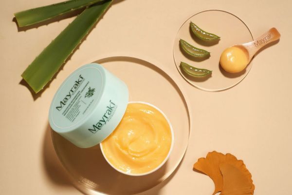 Mayraki Weightless Essential Oil Nutritive Treatment